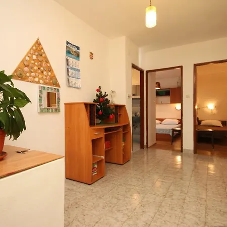 With A Parking Space - 8469 Appartement