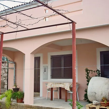 Appartement With A Parking Space - 8469